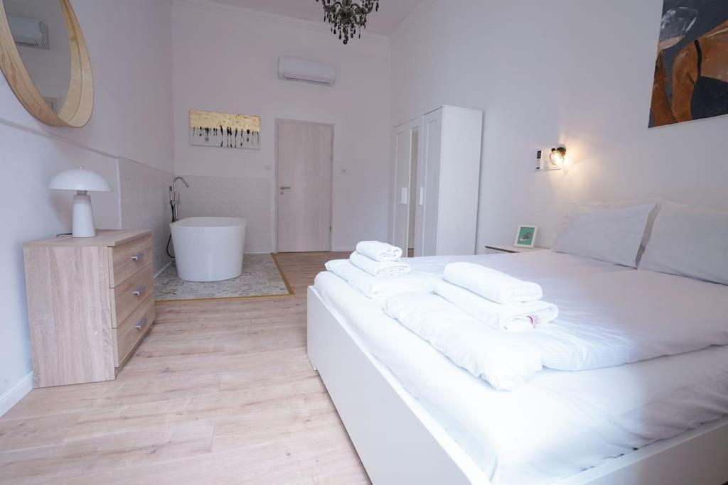 Venus Apartments - Klauzal Ter I Budapeszt Zewnętrze zdjęcie
